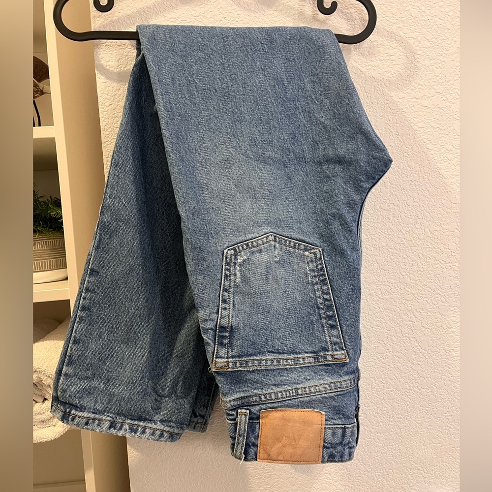 Zara high waisted straight leg mom jeans